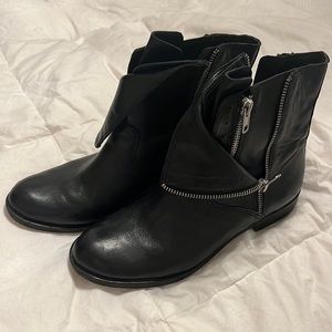 Trouvé boots